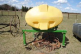 400 gal. Spray tank on stand w/ hoses