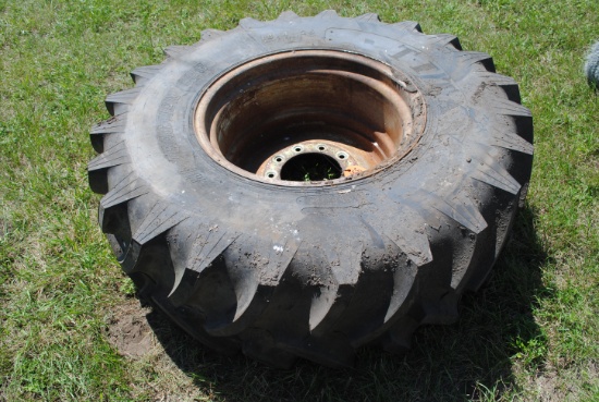 18.4-26 Tire on 10-bolt rim
