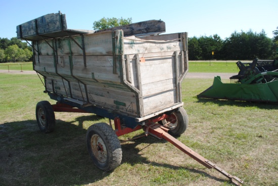 Barge box with hydraulic hoist on Ford Dearborn running gear, works