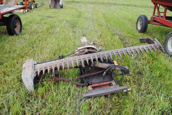 International 7' Sickle mower with pto