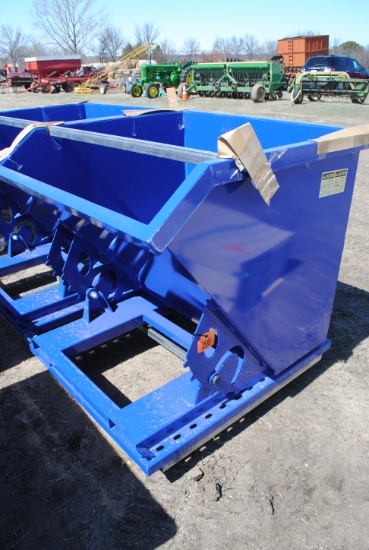 Great Bear 1 cubic yard Self Dumping Hopper Fork pockets- NEW