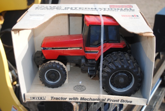 Ertl 1/16 Case International 7140 Tractor w/ mechanical front drive, in box