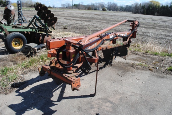 White 508 4-bottom mounted plow