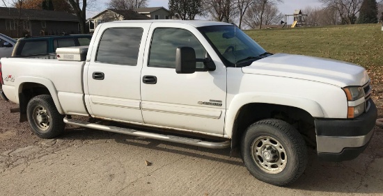 Chevy 2500HD Pickup