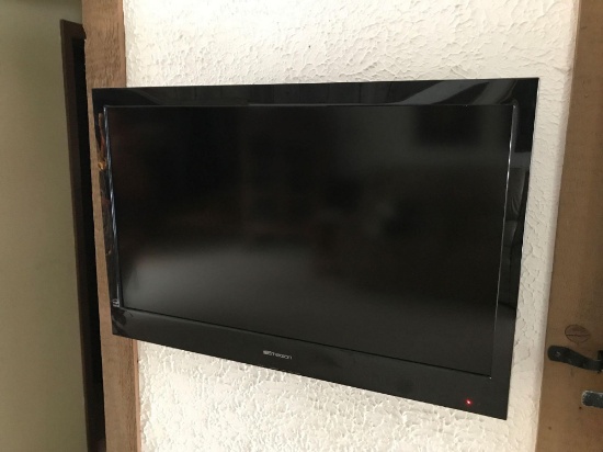 32" Flat screen TV