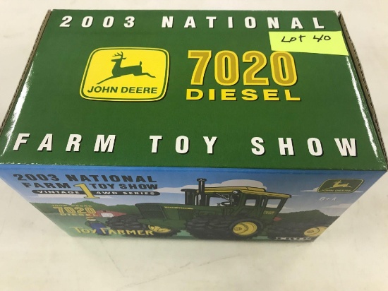 John Deere "7020" 4wd National Toy Farm Show 2003 NIB