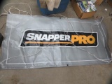 Snapper Pro Sign