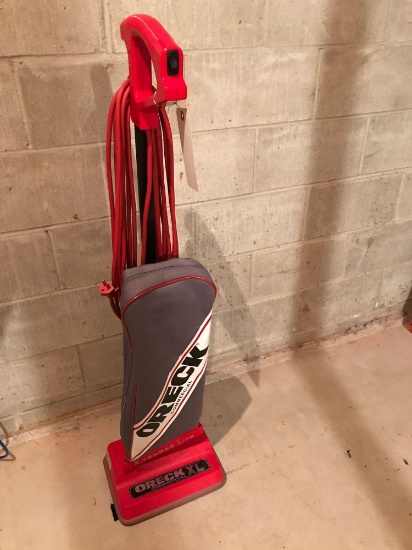 Oreck commercial upright vacuum. No shipping