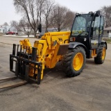 JCB 532 Tele-handler, 4 wheel drive, 4-cylinder, diesel engine 4 speed torque converter transmission