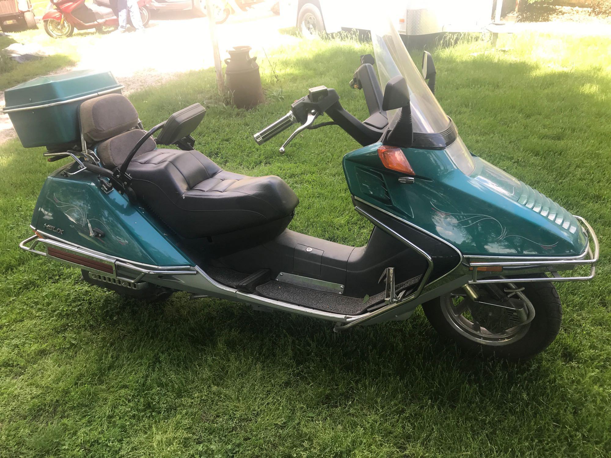 1993 Honda Helix Model CN250 Scooter | Proxibid