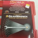 GEARWRENCH COMBINATION OPEN END/RATCHET SET