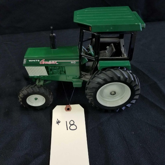 WHITE "AMERICAN 80" OLIVER GREEN 2WD 4 POST