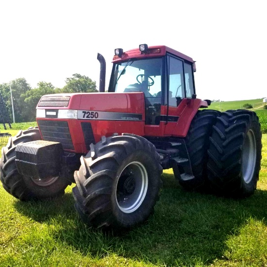 1995 Case-IH 7250 MFD Magnum Tractor