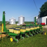 1976 John Deere 8RN 7000 Planter