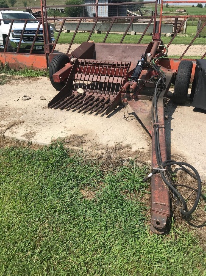 4? Rock picker w/tub & 2 way cylinder