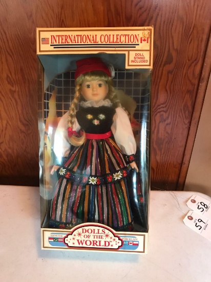 Country: Poland, "Doll's of the World" 17'' doll, NEW IN BOX w/ stand