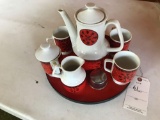Teapot w/ 4 cups and cream and sugar