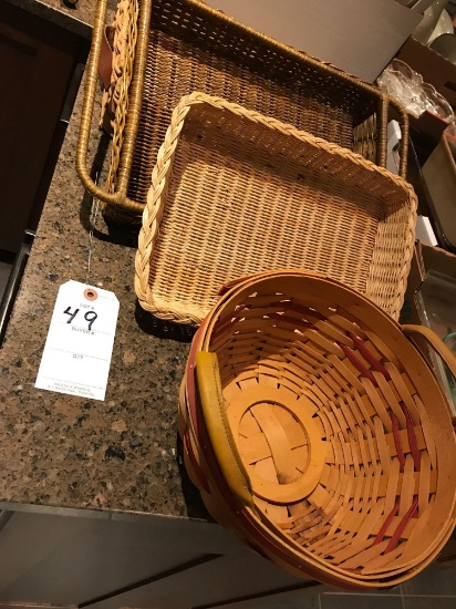 10'' Longaberger basket, 8 x 11 baking dish basket, 8 x 11 baking dish basket and (2) 9 x 13 baking