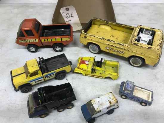 ASSORTMENT NYLINT/TONKA TRUCKS VANS