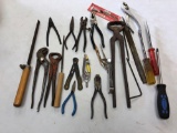 Assortment Tools inc. Screwdrivers, Pliers, Sidecutters, Expandable Pliers