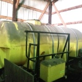 80' 3 pt. Boom w/1000 gal. Poly Trailer Tank