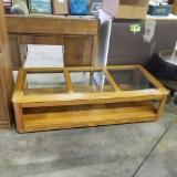 Oak coffee & end table