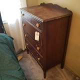 4 Drawer Vintage Dresser