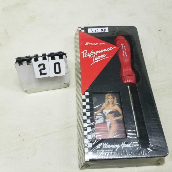 SNAP ON Ratcheting Screw Driver
