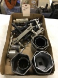 Assortment Jaw Pullers inc. SNAP ON and Large Diameter Sockets