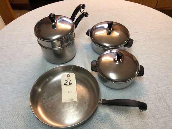 Farberware Pot and Pan Set