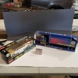 Assortment inc. Napa Anniversary Semi-Tractor Trailer and Lincoln Limousine