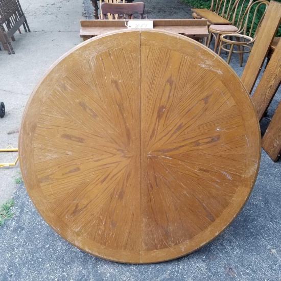 Large Single Pedestal Table with Large Leaf