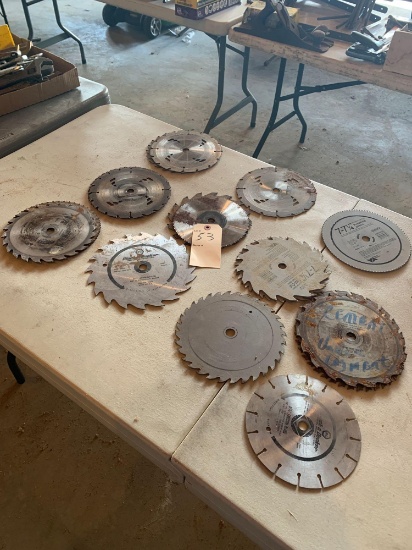 Assortment of various sizes sawblades (plywood, rough cut etc). No shipping