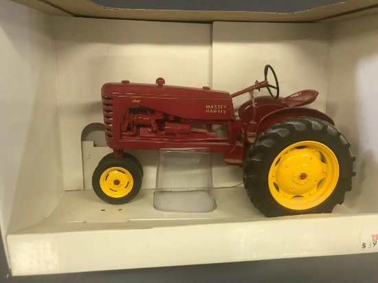 Spec Cast 1/16 Massey Harris Colt Tractor-NIB