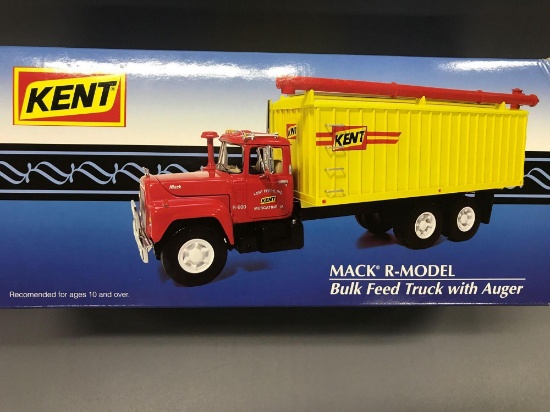 toy feed truck