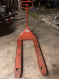 Sellers Co. portable pallet-fork mover