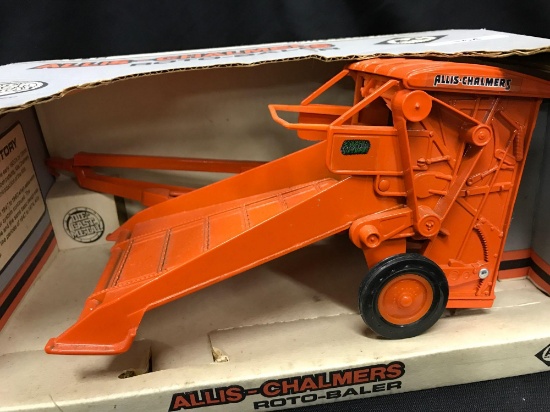 Allis Chalmers "Roto Baler"