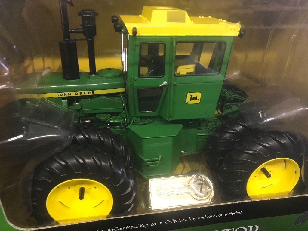 john deere 7520 toy tractor