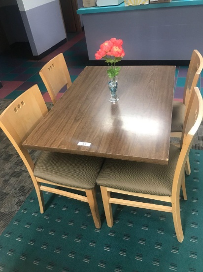 30" x 42" Table with single pedestal and 4 wood chairs