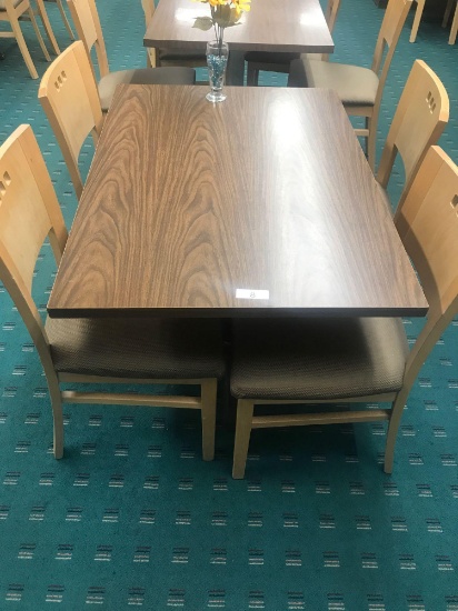 30" x 42" Table with single pedestal and 4 wood chairs