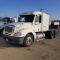 2004 Freightliner Columbia Semi-Tractor