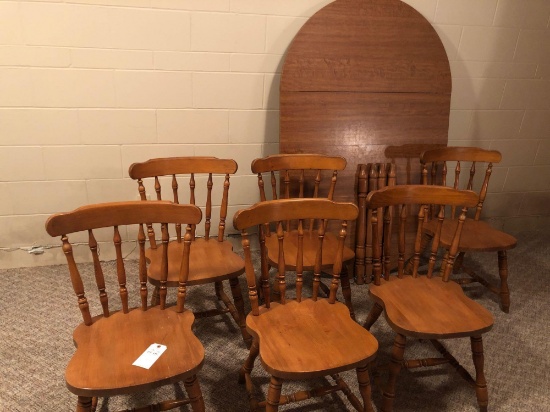 42'' round table w/(2) 12'' leaves & (6) chairs, nice condition - No Shipping!