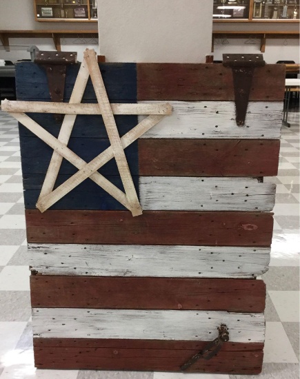 American flag barn door 37 x 46 (Dean & Sheila Garvin)