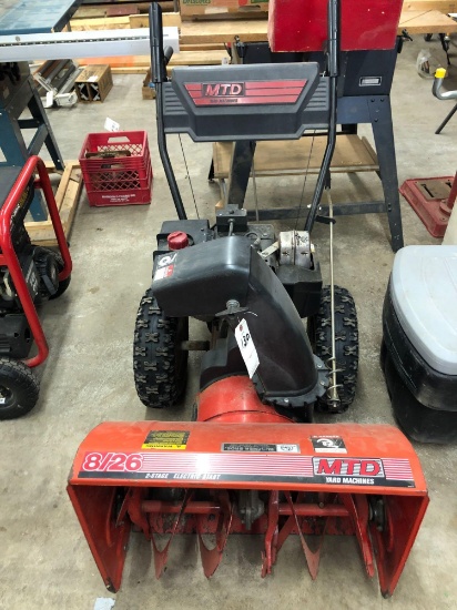 MTW 8 hp - 26'' self-propelled snowblower. Needs work-no shipping