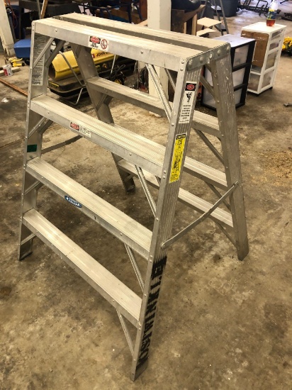 Werner 4' aluminum double sided stepladder