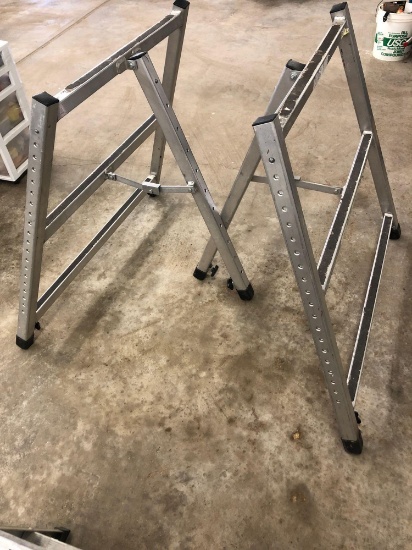 Reechcraft Bronco all-terrain scaffold with adjustable legs