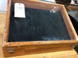 Oak display case Worcester, Mass, USA, 18 inches wide, 13 inches deep, 9 inches tall. NO SHIPPING.