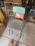 5 Heywoodite school chairs. NO SHIPPING.
