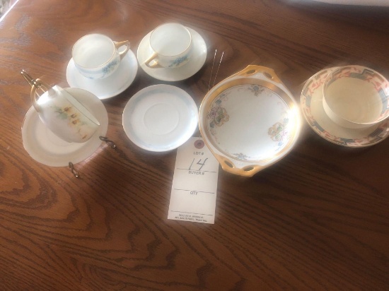 Childs cups and saucers and other collectible dishes