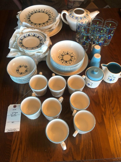 6 cereal bowls ,serving bowl, 8 cups and saucers, 7 dinner plates, teapot (less lid) and serving
